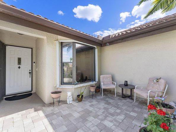 8178 Mooring Circle, Boynton Beach FL 33472