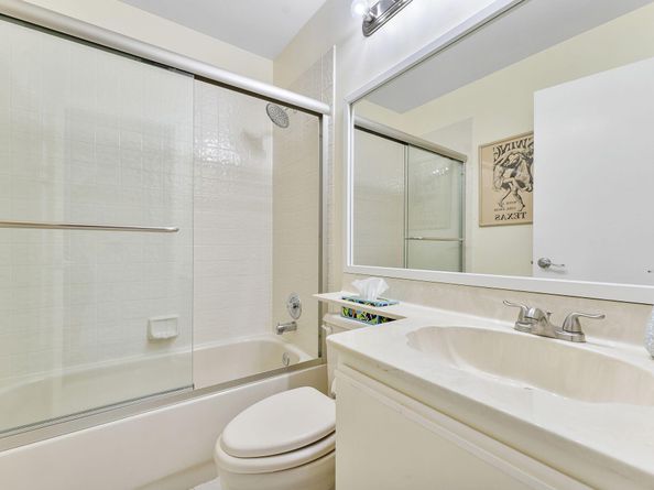 8178 Mooring Circle, Boynton Beach FL 33472