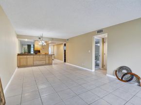 411 S Hollybrook Drive 104, Pembroke Pines FL 33025