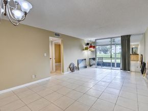 411 S Hollybrook Drive 104, Pembroke Pines FL 33025