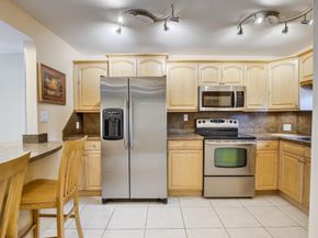 411 S Hollybrook Drive 104, Pembroke Pines FL 33025