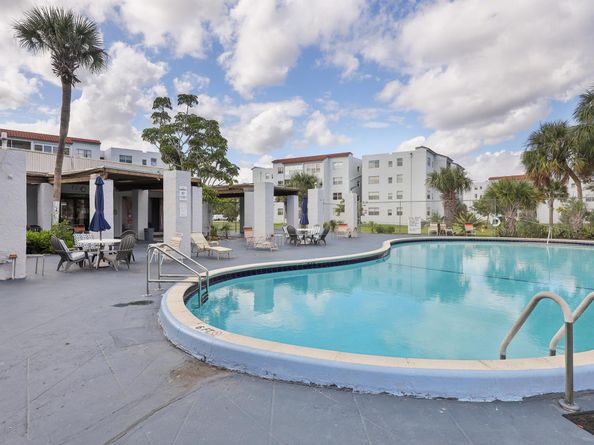 2860 Somerset Drive 307k, Lauderdale Lakes FL 33311