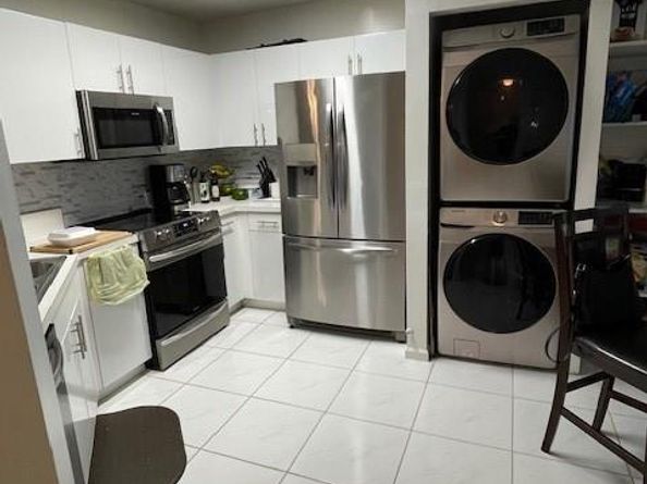 Undisclosed Address #FX-10532356, Deerfield Beach FL 33442