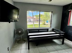 8212 NW 74th Ter, Tamarac FL 33321