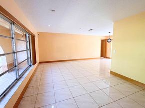 8800 NW 3 St, Pembroke Pines FL 33024