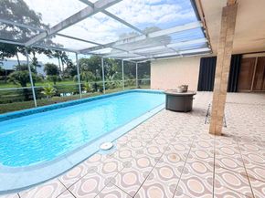 8800 NW 3 St, Pembroke Pines FL 33024