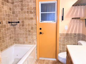 8800 NW 3 St, Pembroke Pines FL 33024