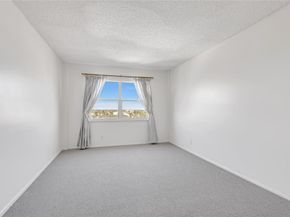 2555 NE 11th St 804, Fort Lauderdale FL 33304