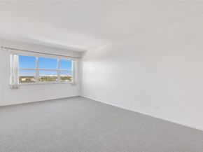 2555 NE 11th St 804, Fort Lauderdale FL 33304