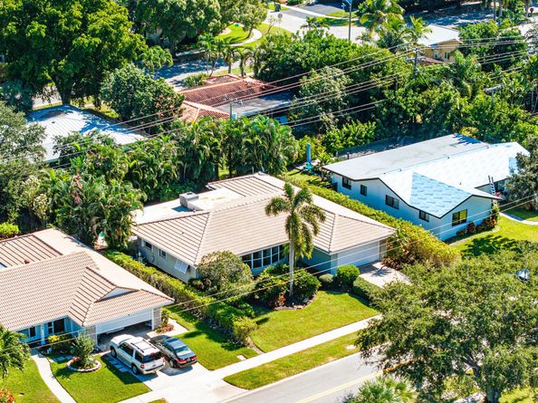 220 SW 9th Avenue, Boca Raton FL 33486
