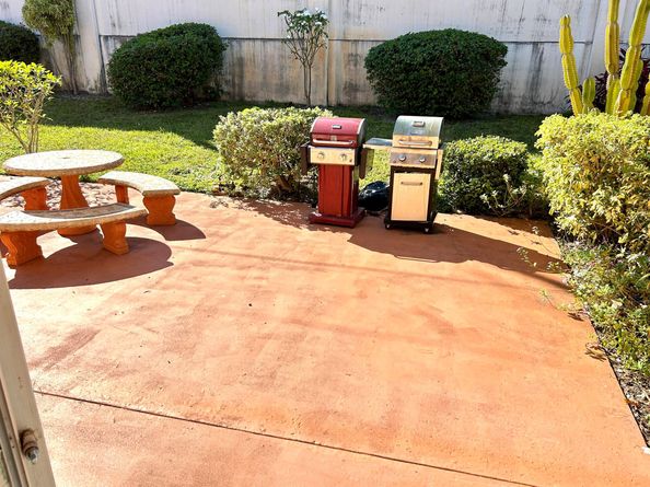 920 SW 11th Avenue 5d, Hallandale Beach FL 33009