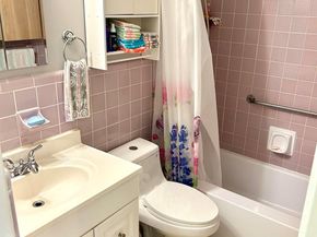 920 SW 11th Avenue 5d, Hallandale Beach FL 33009