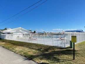 920 SW 11th Avenue 5d, Hallandale Beach FL 33009