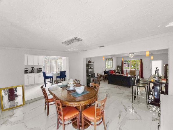 1010 NE 142nd St, North Miami FL 33161