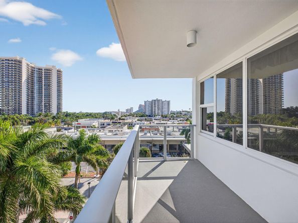 3333 NE 34th St 615, Fort Lauderdale FL 33308