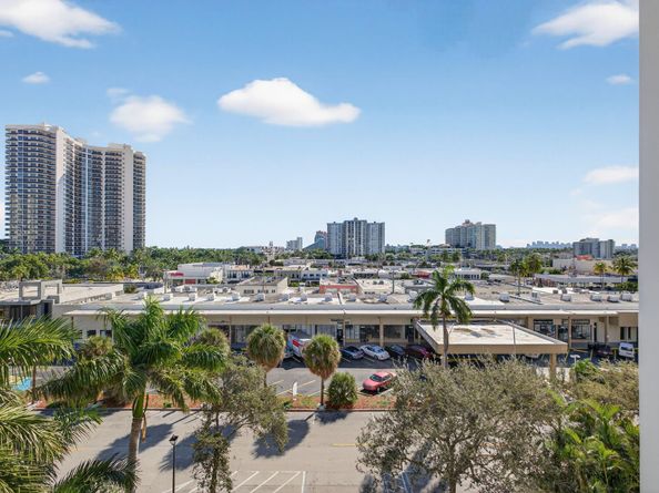 3333 NE 34th St 615, Fort Lauderdale FL 33308