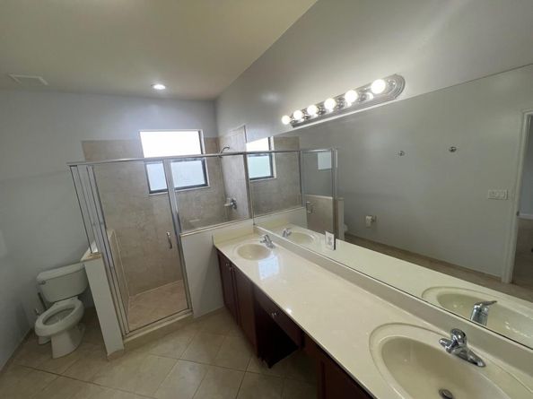 3772 NE 3rd Ct, Homestead FL 33033