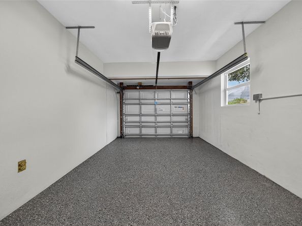 230 SE 3rd Ave, Pompano Beach FL 33060