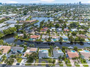 230 SE 3rd Ave, Pompano Beach FL 33060