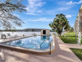 4311 Crystal Lake Dr 421, Deerfield Beach FL 33064