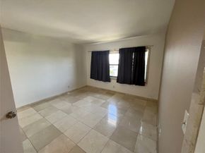 4311 Crystal Lake Dr 421, Deerfield Beach FL 33064