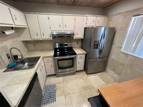 4311 Crystal Lake Dr 421, Deerfield Beach FL 33064