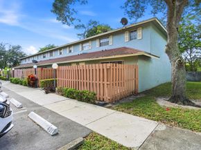 401 W Cypress Way, Palm Springs FL 33406