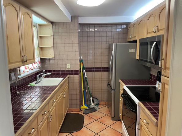 729 Lori Drive 405, Palm Springs FL 33461