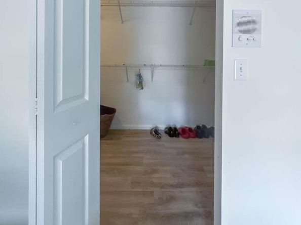 1002 Aspri Way, Riviera Beach FL 33418