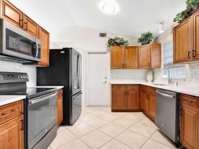 1002 Aspri Way, Riviera Beach FL 33418