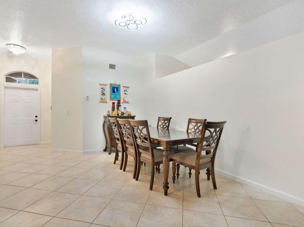 1002 Aspri Way, Riviera Beach FL 33418