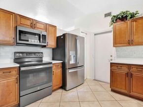 1002 Aspri Way, Riviera Beach FL 33418