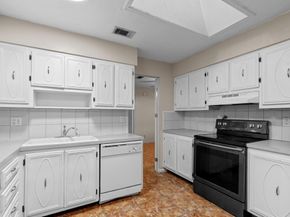 2031 Pinehurst Drive, West Palm Beach FL 33407