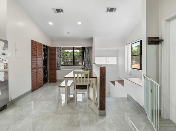 600 Crosswinds Drive C2, Greenacres FL 33413