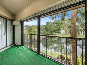 600 Crosswinds Drive C2, Greenacres FL 33413