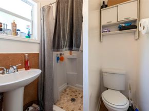 528 SW 5th Ave, Fort Lauderdale FL 33315