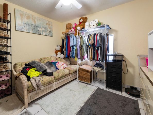 528 SW 5th Ave, Fort Lauderdale FL 33315