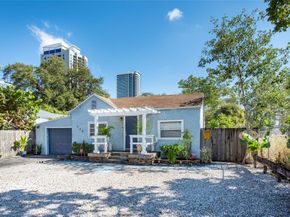 528 SW 5th Ave, Fort Lauderdale FL 33315