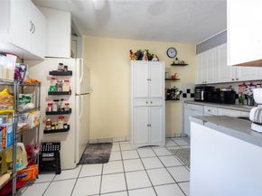 528 SW 5th Ave, Fort Lauderdale FL 33315