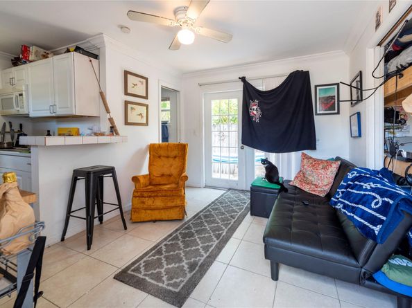 528 SW 5th Ave, Fort Lauderdale FL 33315