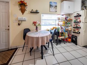 528 SW 5th Ave, Fort Lauderdale FL 33315