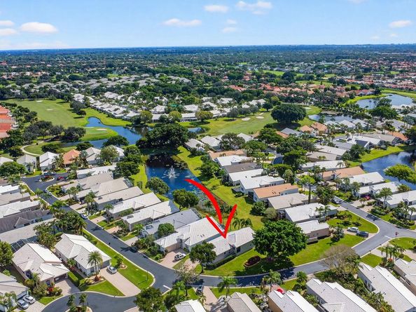 6430 Three Lakes Lane, Boynton Beach FL 33437