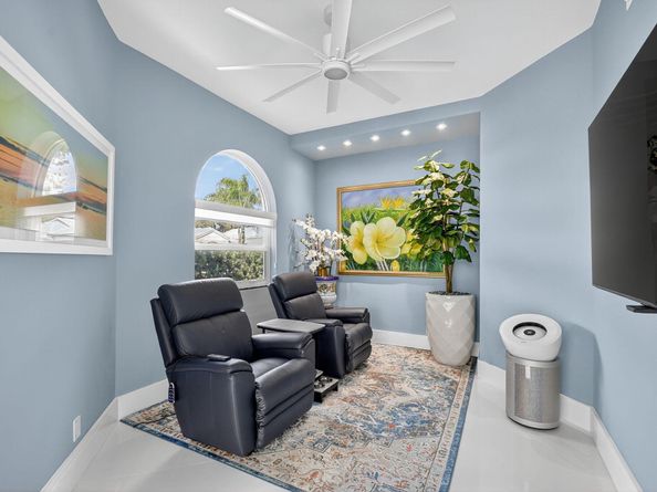 6430 Three Lakes Lane, Boynton Beach FL 33437