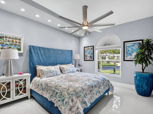 6430 Three Lakes Lane, Boynton Beach FL 33437