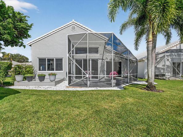 6430 Three Lakes Lane, Boynton Beach FL 33437