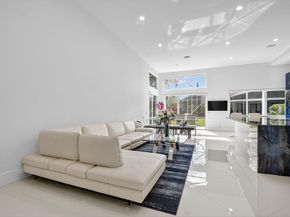6430 Three Lakes Lane, Boynton Beach FL 33437