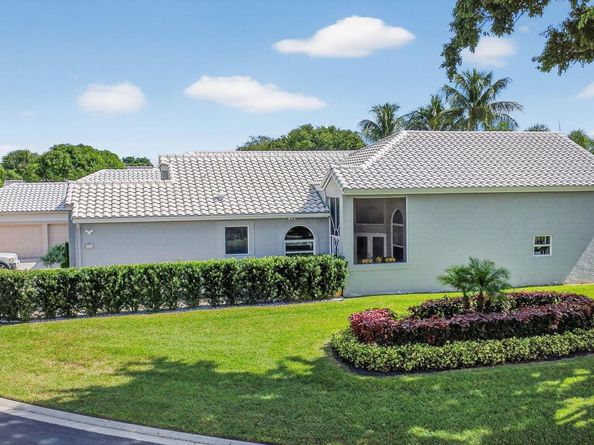 6430 Three Lakes Lane, Boynton Beach FL 33437