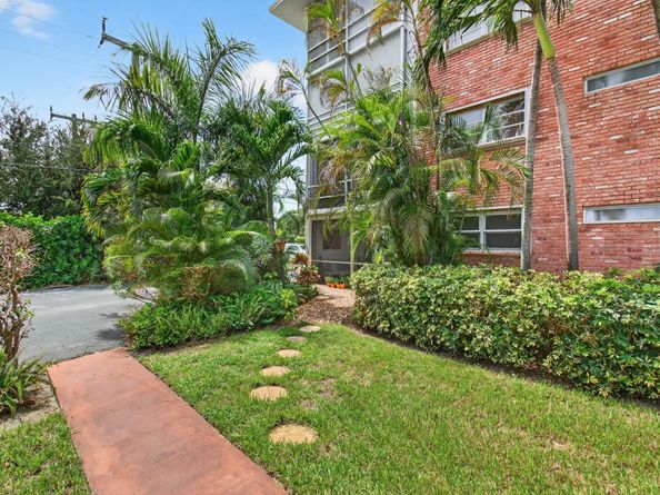 10 SE 13th St 1A, Boca Raton FL 33432
