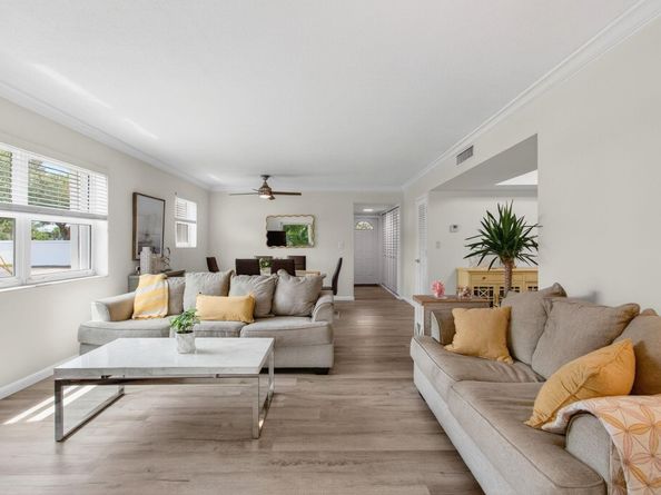 10 SE 13th St 1A, Boca Raton FL 33432