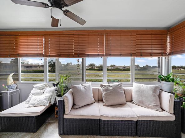 551 NW 76th Ter 208, Margate FL 33063